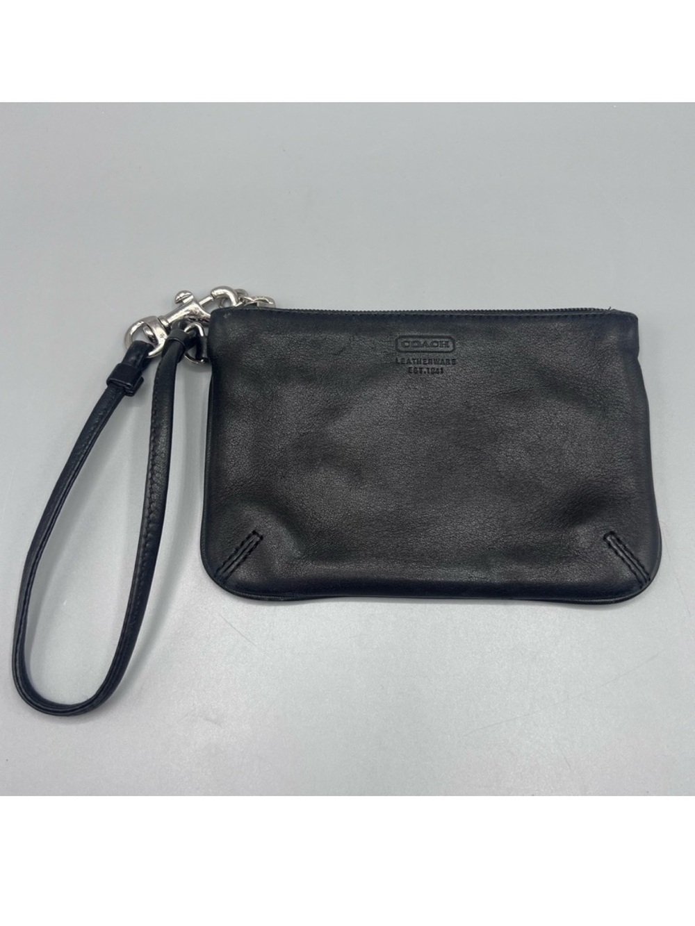 Coach Women’s Black Leatherware Wistlet